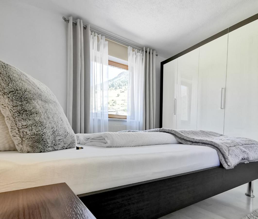 Das Alpenblick & Outdoor Lodge 나우더스 외부 사진