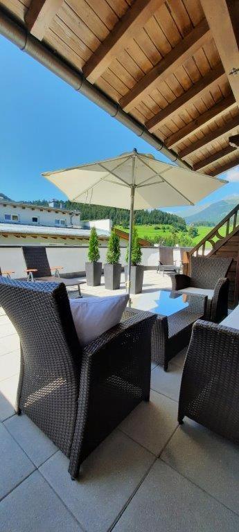 Das Alpenblick & Outdoor Lodge 나우더스 외부 사진