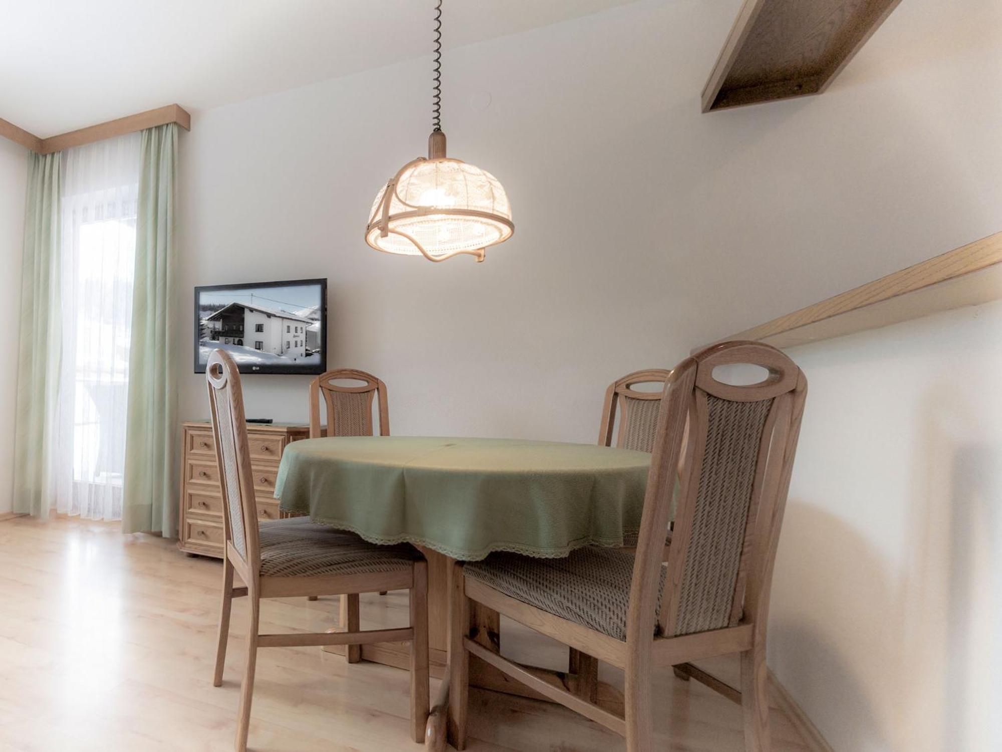 Das Alpenblick & Outdoor Lodge 나우더스 외부 사진